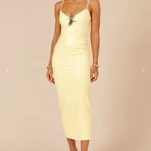 Elegant Yellow Midi Dress